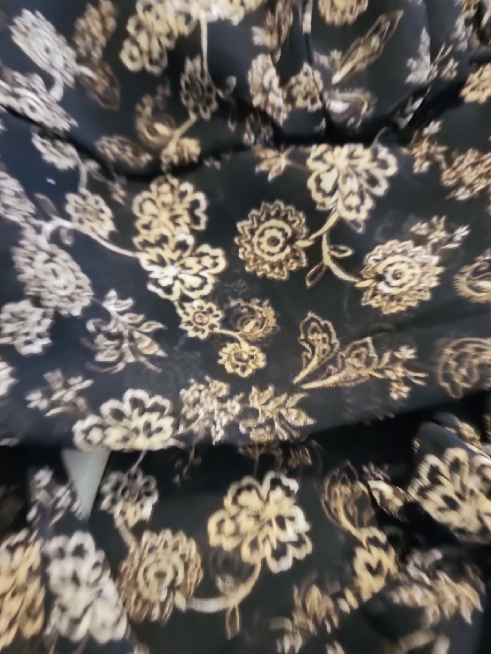 Black Floral Tie-Front Off-Shoulder Blouse - Picture 3 of 6